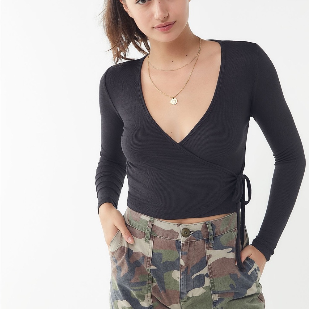 urban outfitters wrap top